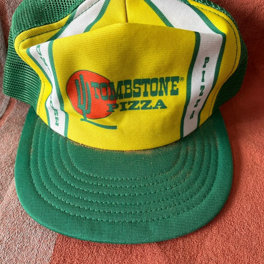 Vintage 1980s Tombstone Pizza Snapback Trucker Hat